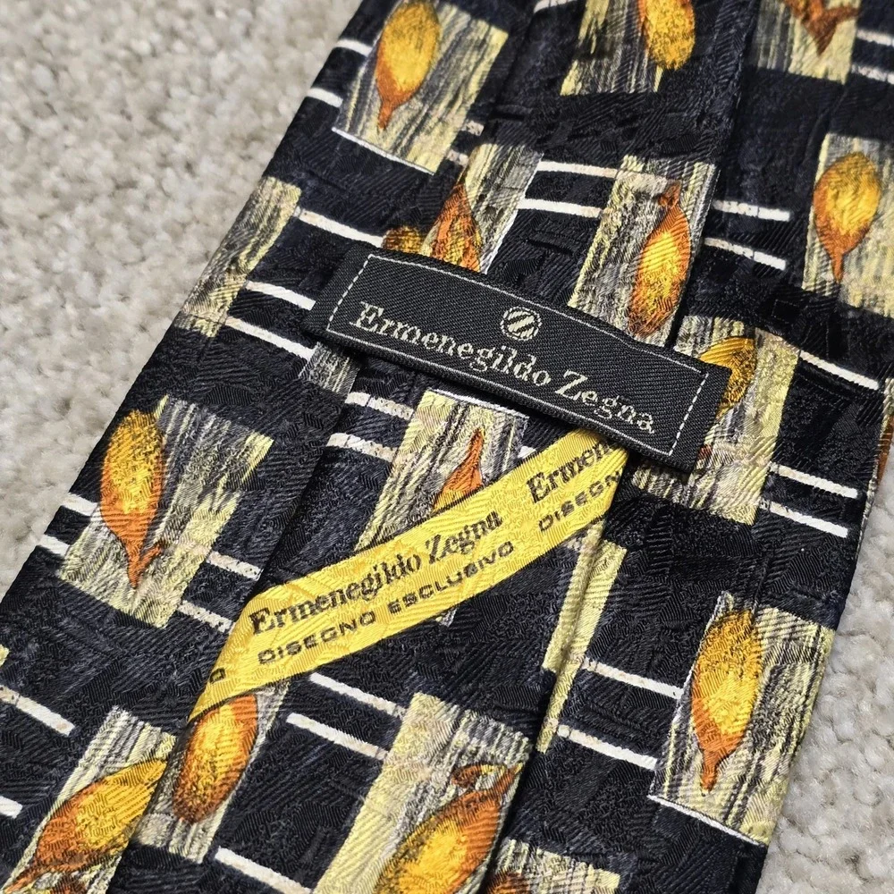 Ermenegildo Zegna 100% Silk Tie‎ Black Gold Abstract Leaf Italy Luxury